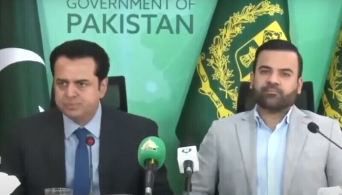 Pakistan Urges Social Media Firms to Block Terrorist Accounts