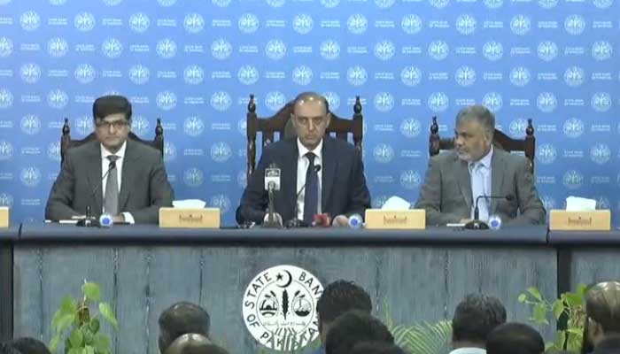 SBP Surprises Markets by Holding Policy Rate at 11%