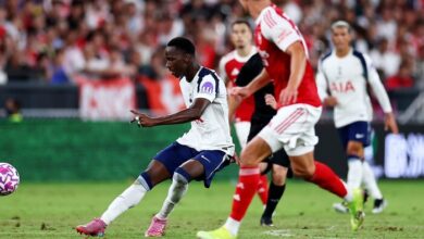 Sarr’s Stunning Strike Wins Historic North London Derby