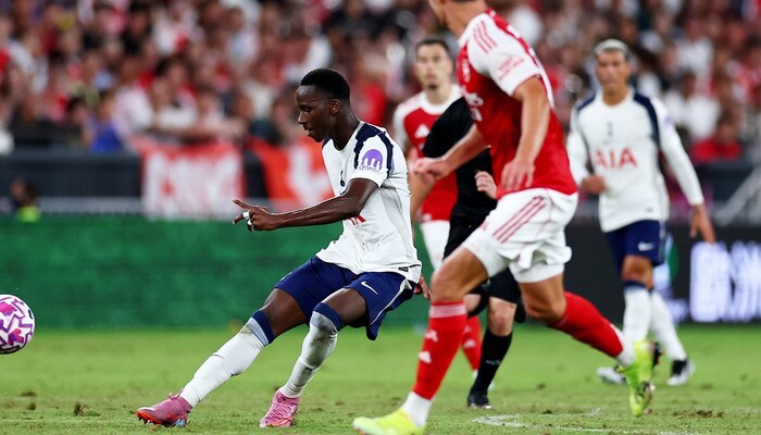 Sarr’s Stunning Strike Wins Historic North London Derby