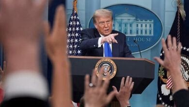 Trump Escalates Tariff Pressure as Trade Deadline Nears