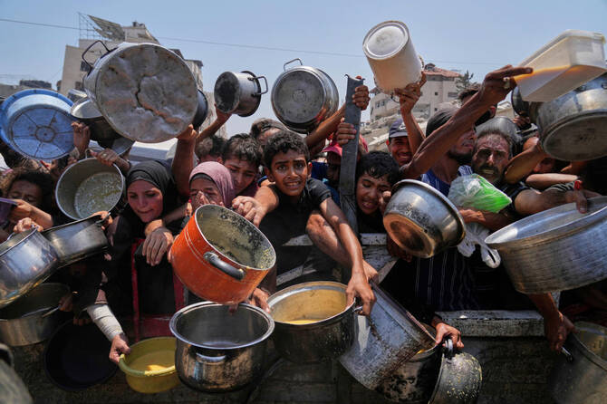 France Sends Emergency Aid to Gaza Amid Looming Famine