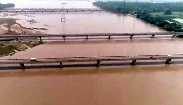 PDMA Issues Flood Warning as Sutlej River Water Rises