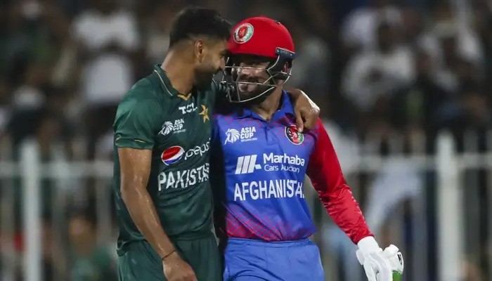 Rashid Urges Calm Ahead of Afghanistan-Pakistan Tri-Series