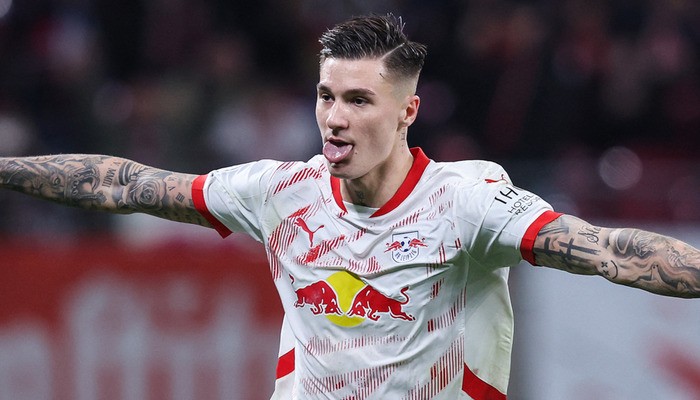 Sesko in the Spotlight as United Make Big Move