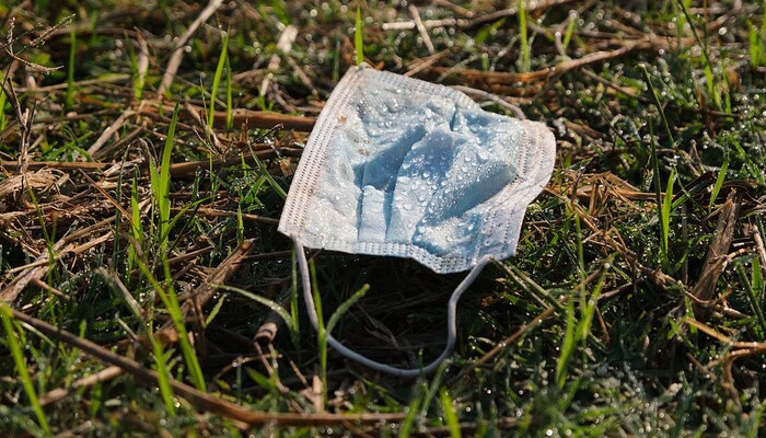 Billions of Discarded Masks Now Threaten the Environment