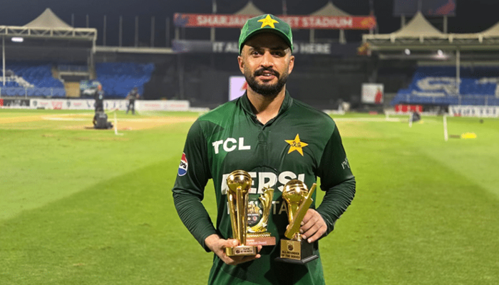 Mohammad Nawaz Hat-Trick Powers Pakistan to Tri-Series