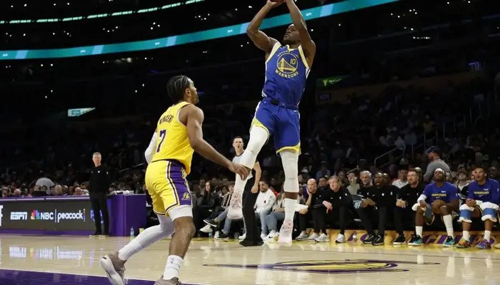 Butler’s Debut Proves Perfect Fit for Warriors