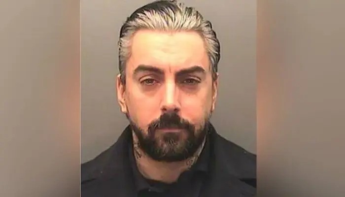 Lostprophets Singer Ian Watkins Killed in Prison Knife Attack