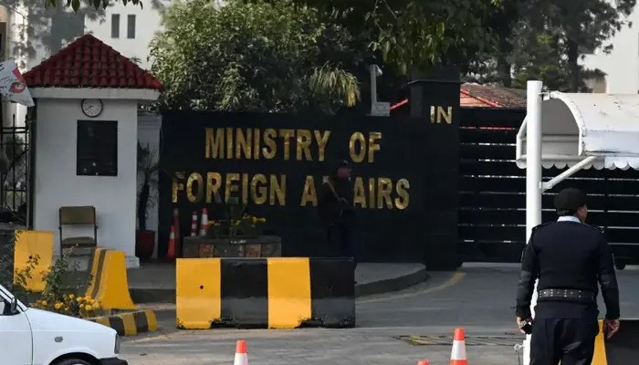 Pakistan, Afghanistan Hold High-Stakes Talk Amid Tensions