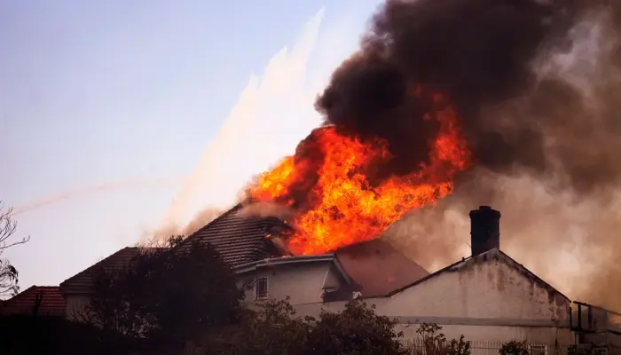Norte Fire Burns Homes in California, Forces 16,000 Residents to Evacuate
